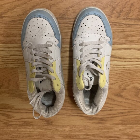 Nike Air Jordan Runners Youth Size 7 - Picture 4 of 5